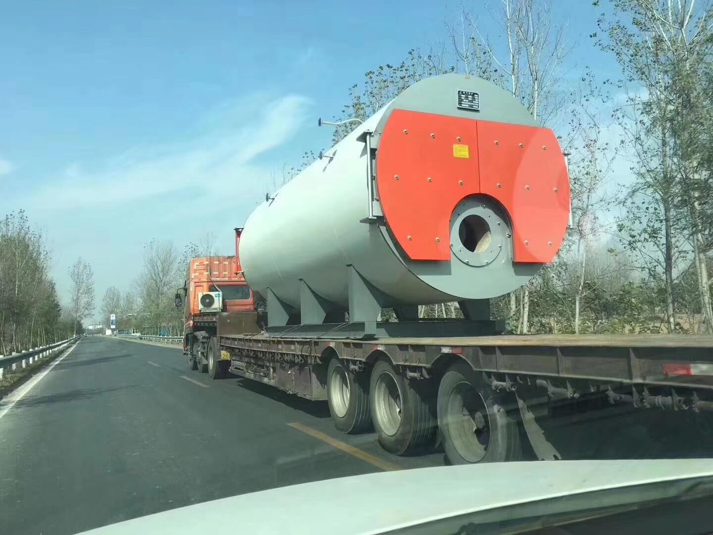 十噸燃氣蒸汽鍋爐準時發(fā)貨