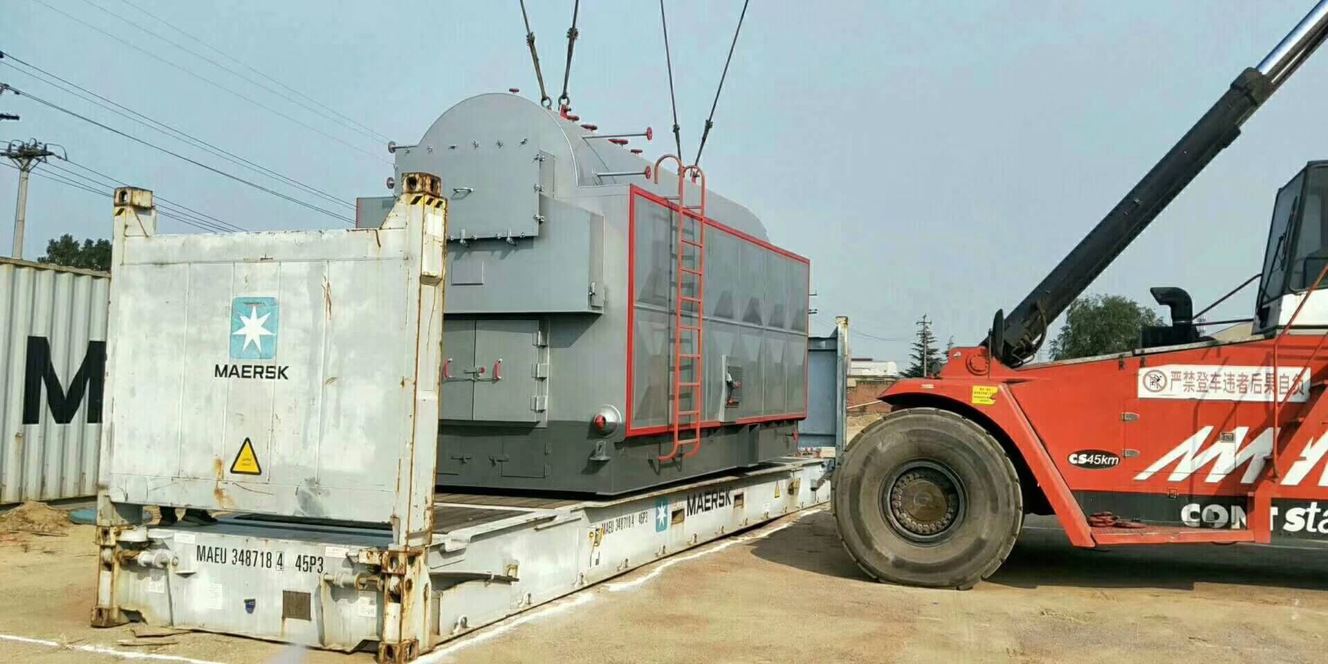 六噸生物質(zhì)蒸汽鍋爐安全抵達港口