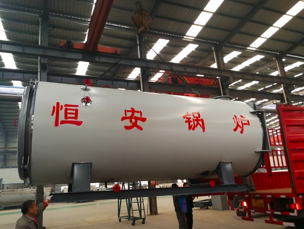 四噸燃?xì)庹羝仩t發(fā)往河南洛陽